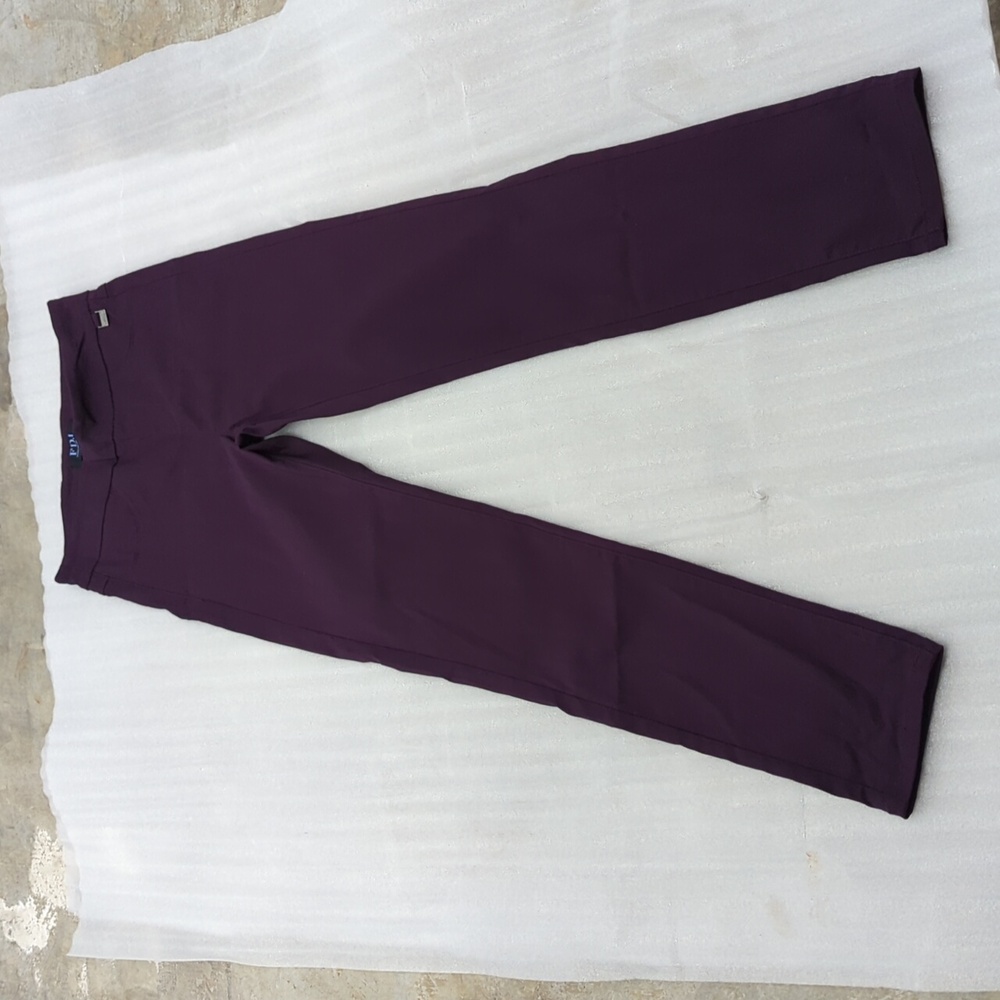 FDJ Plumb Pull-On Straight Leg Jegging Size 4